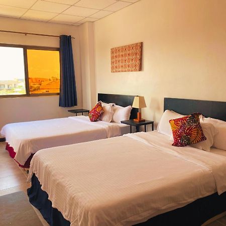 La Casa Baatsona Apts Sakumono Εξωτερικό φωτογραφία